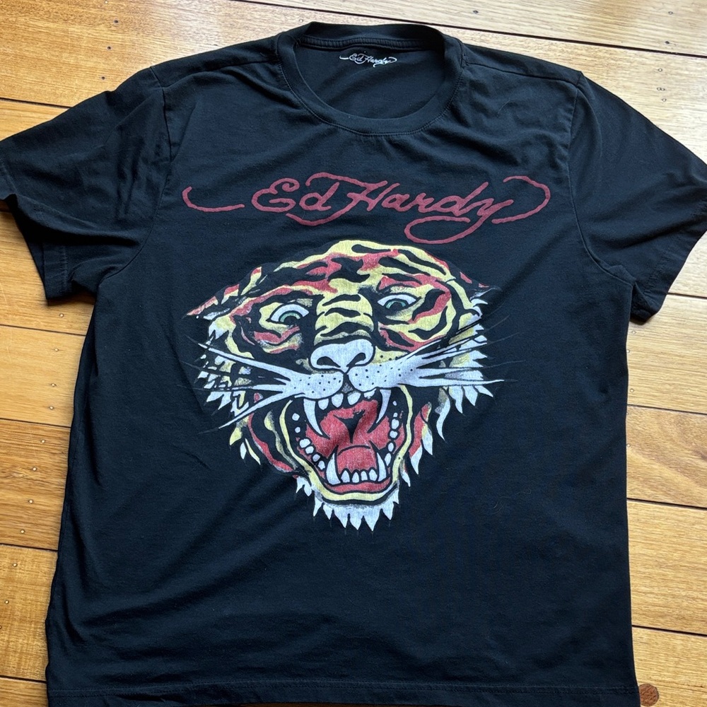 Ed Hardy T shirt tiger size L short sleeve black